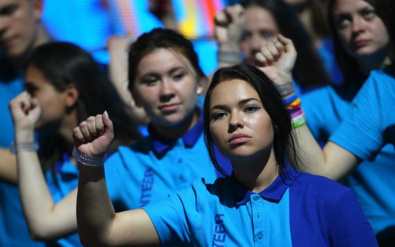 Результаты правления Путина: Треть молодёжи хочет эмигрировать из России