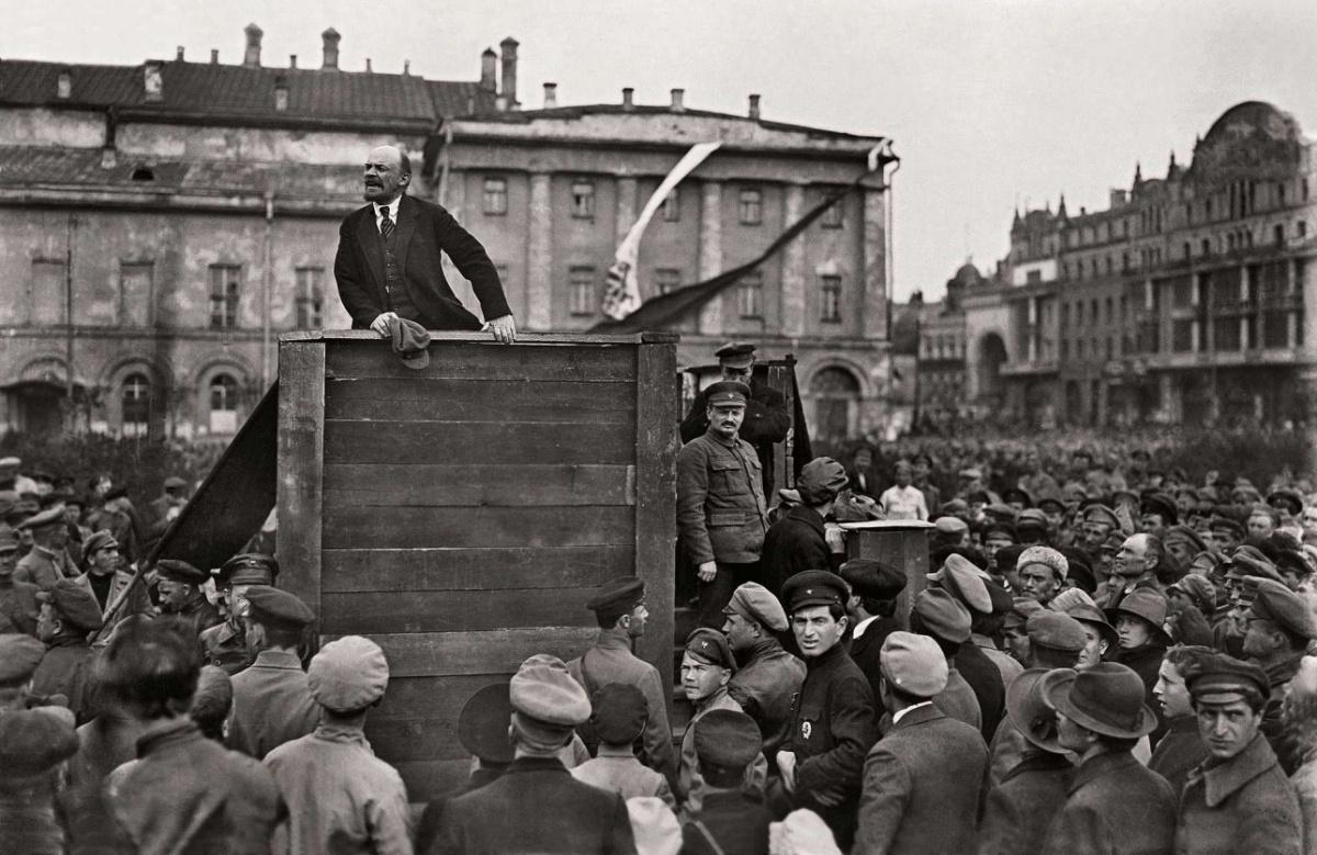 В.И. Ленин – руководитель Великой Октябрьской социалистической революции. События Октября 1917 года глазами очевидцев