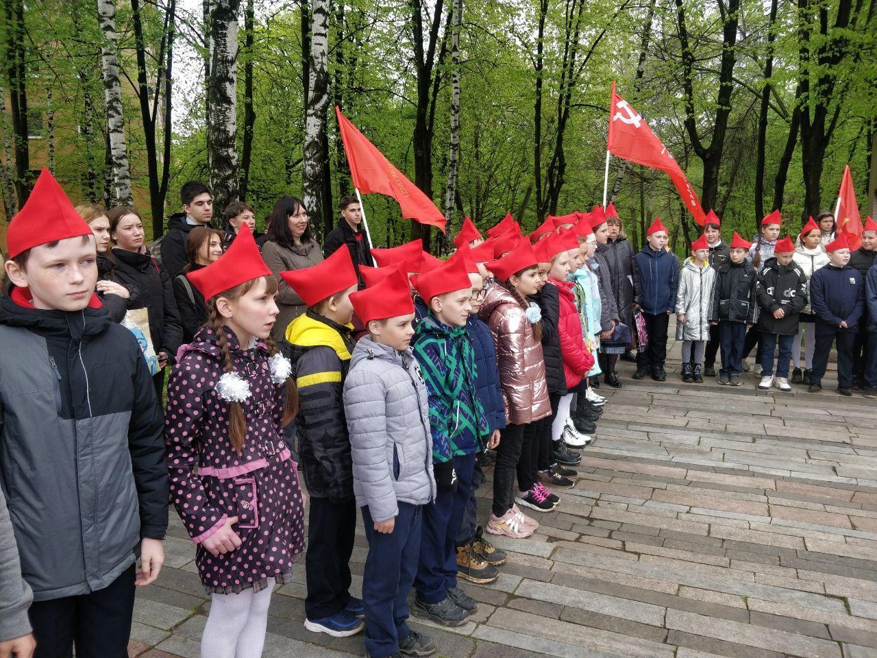 Вековой юбилей Пионерии в Рязани отметили праздничной линейкой